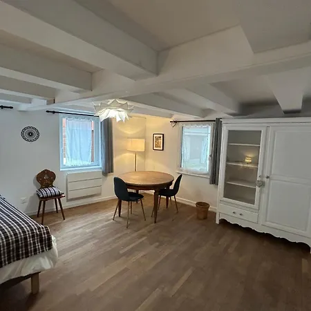 بيت للعطل Townhouse In The Countryside Berstett