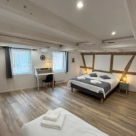 بيت للعطل Townhouse In The Countryside